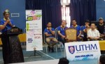 Ketua KONI Batam Iskandar Alamsyah menghadiri kejuaraan Sepak Takraw di Johor, Malaysia. (haluankepri.com)