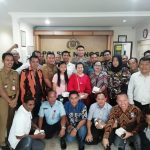 Kapolsek Nongsa, AKP Moch Dwi Ramadhanto foto bersama. (damri/haluankepri.com)