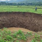 Lubang di area persawaha di Maros. (internet)