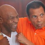 Mike Tyson dan Muhammad Ali. (internet) Mike Tyson dan Muhammad Ali. (internet)