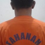 Salah seorang tersangka judi sie jie yang diamankan Polsek Teluk Bintan. (istimewa)