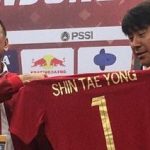 Shin Tae Yong (kanan) (internet)