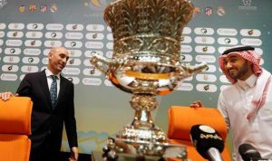 Piala Super Spanyol. (internet) Piala Super Spanyol. (internet)